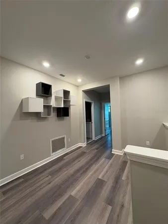 $2,500 | 18676 Noble Caspian Drive, Lutz, FL 33558