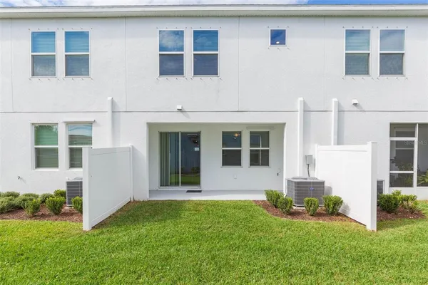 $2,500 | 18676 Noble Caspian Drive, Lutz, FL 33558