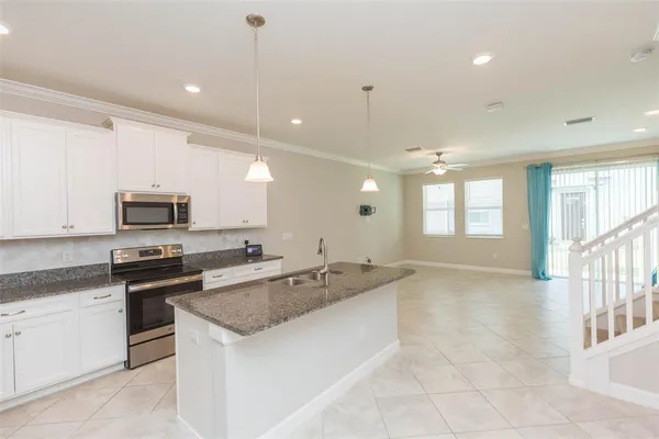 $2,500 | 18676 Noble Caspian Drive, Lutz, FL 33558