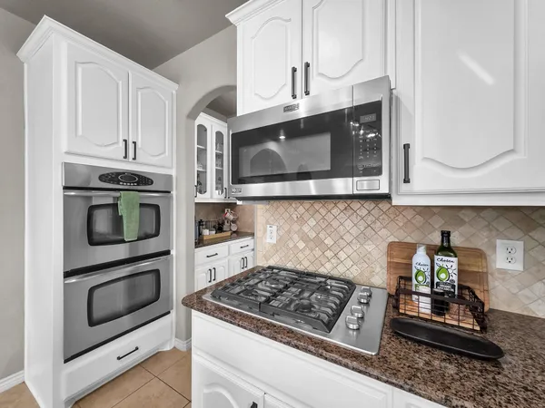 $630,000 | 2021 Glenwood Way, Midlothian, TX 76065