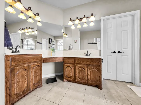 $630,000 | 2021 Glenwood Way, Midlothian, TX 76065