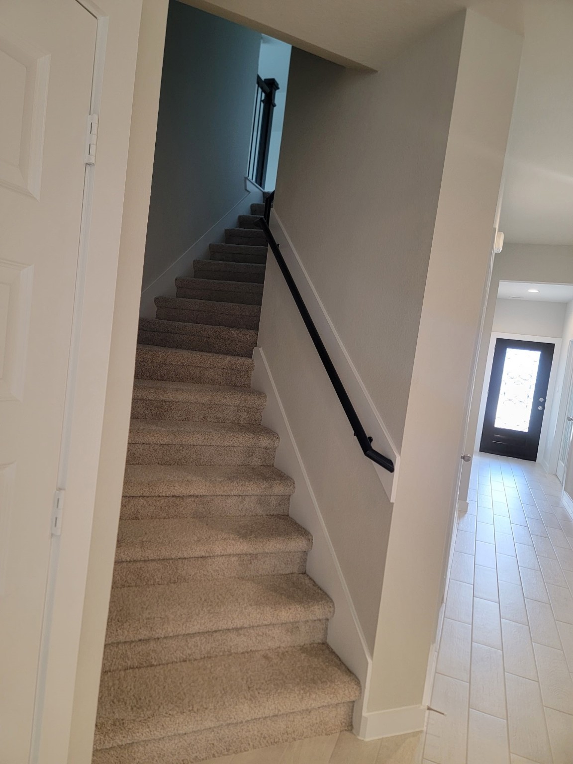 3130 Boulder Ridge Drive Rosenberg, TX 77471 - Photo 13 of 32 a view of entryway