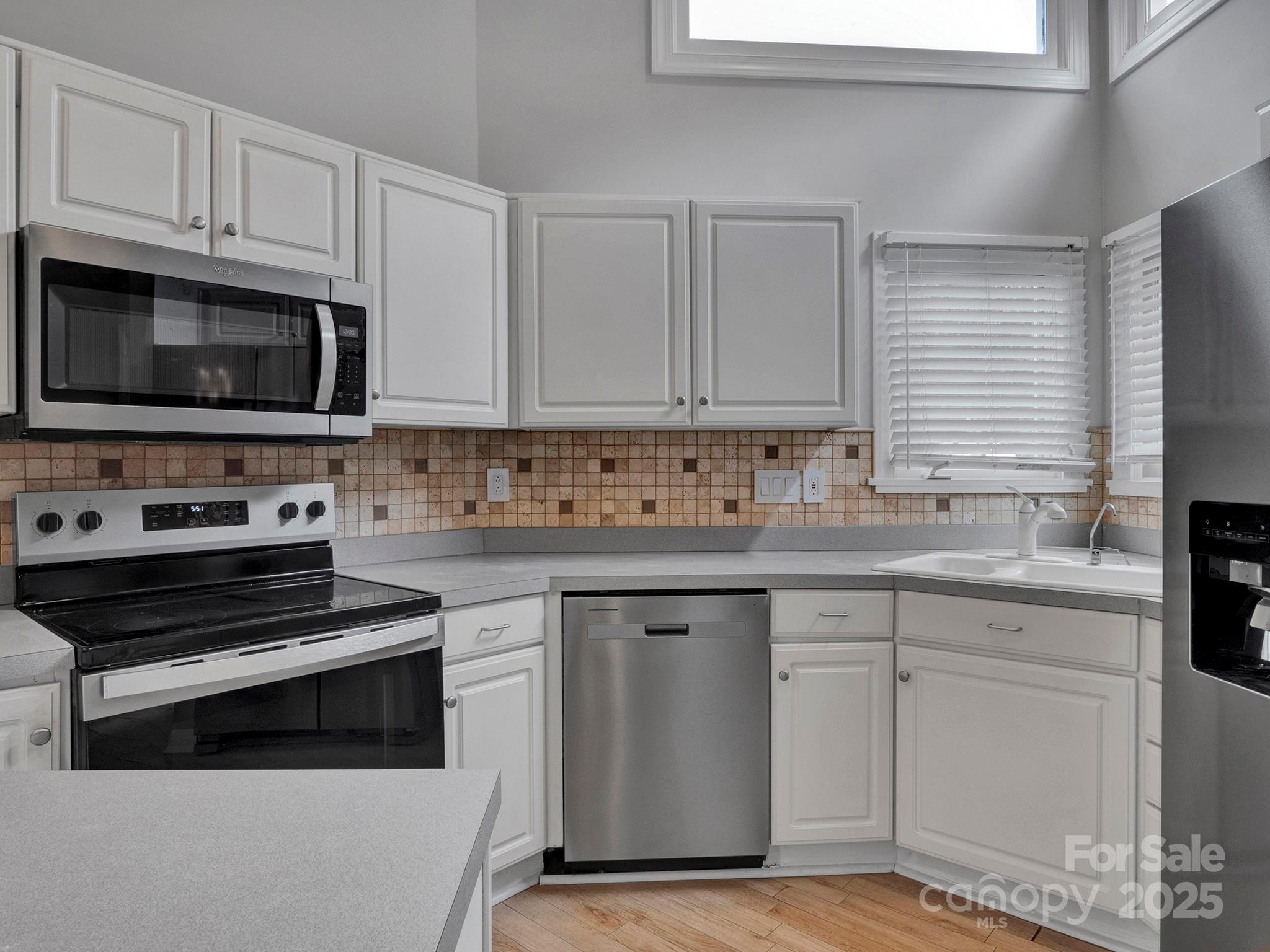 14043 Queens Harbor Road Charlotte, NC 28278 - Photo 13 of 38