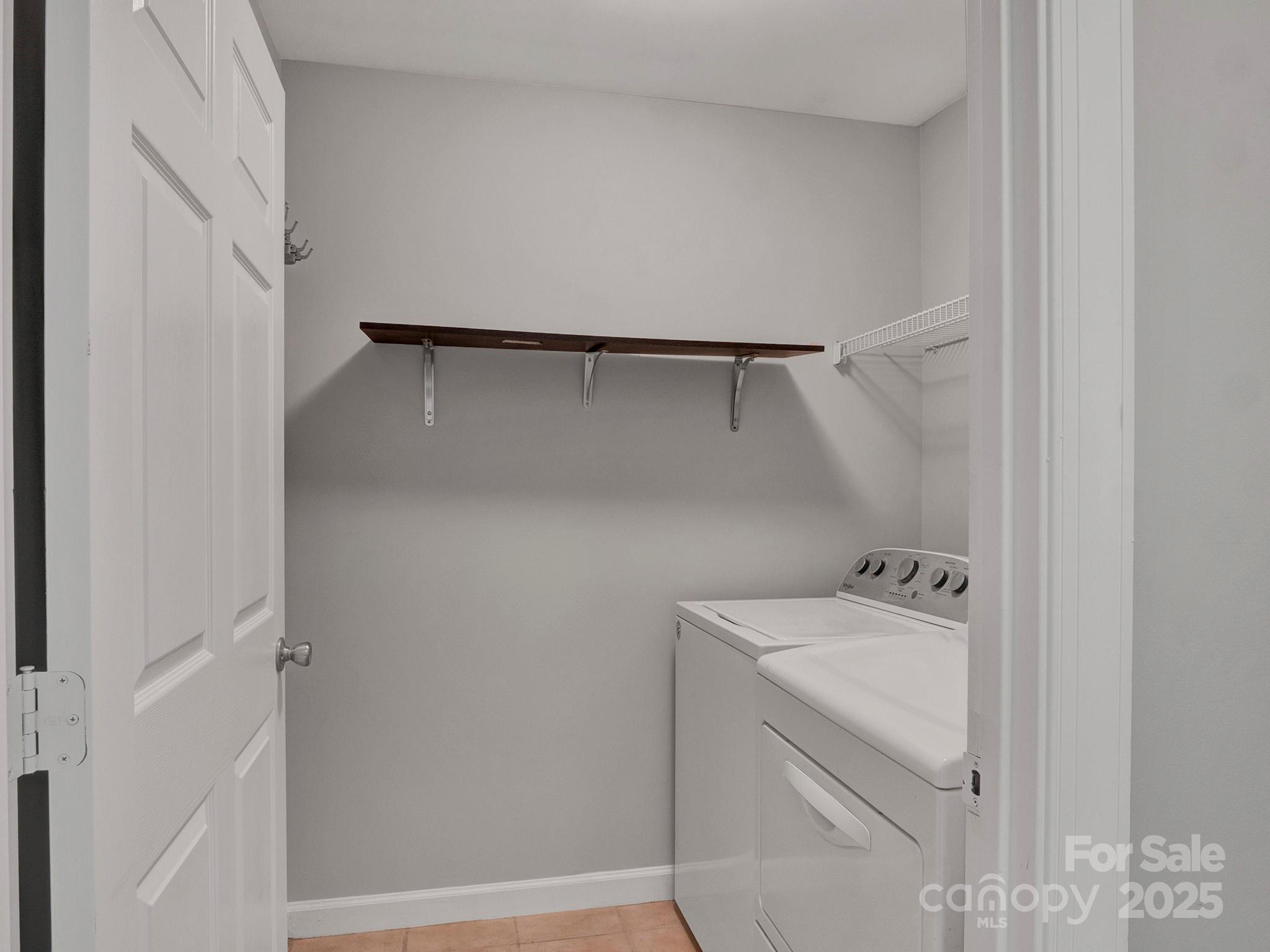 14043 Queens Harbor Road Charlotte, NC 28278 - Photo 25 of 38
