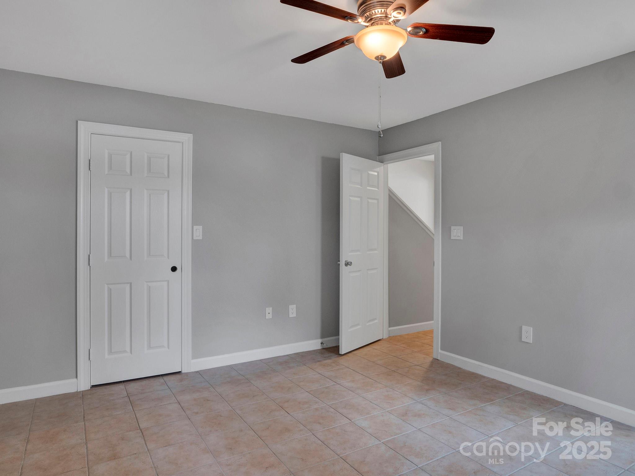 14043 Queens Harbor Road Charlotte, NC 28278 - Photo 28 of 38