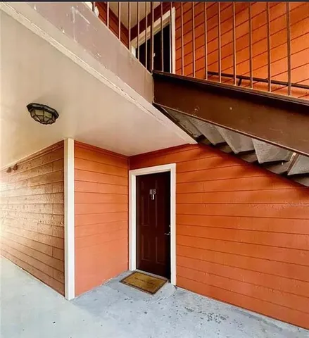 $1,399 | 10200 Gandy Boulevard North, Unit 1116, St. Petersburg, FL 33702