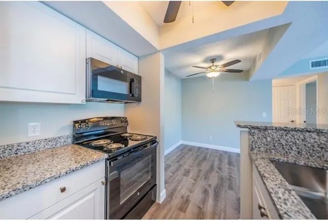 $1,399 | 10200 Gandy Boulevard North, Unit 1116, St. Petersburg, FL 33702