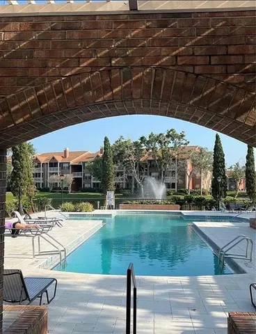 $1,399 | 10200 Gandy Boulevard North, Unit 1116, St. Petersburg, FL 33702