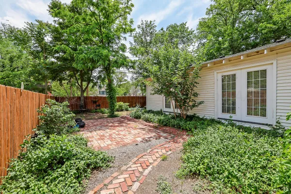 $394,900 | 1000 5th Avenue, Canyon, TX 79015