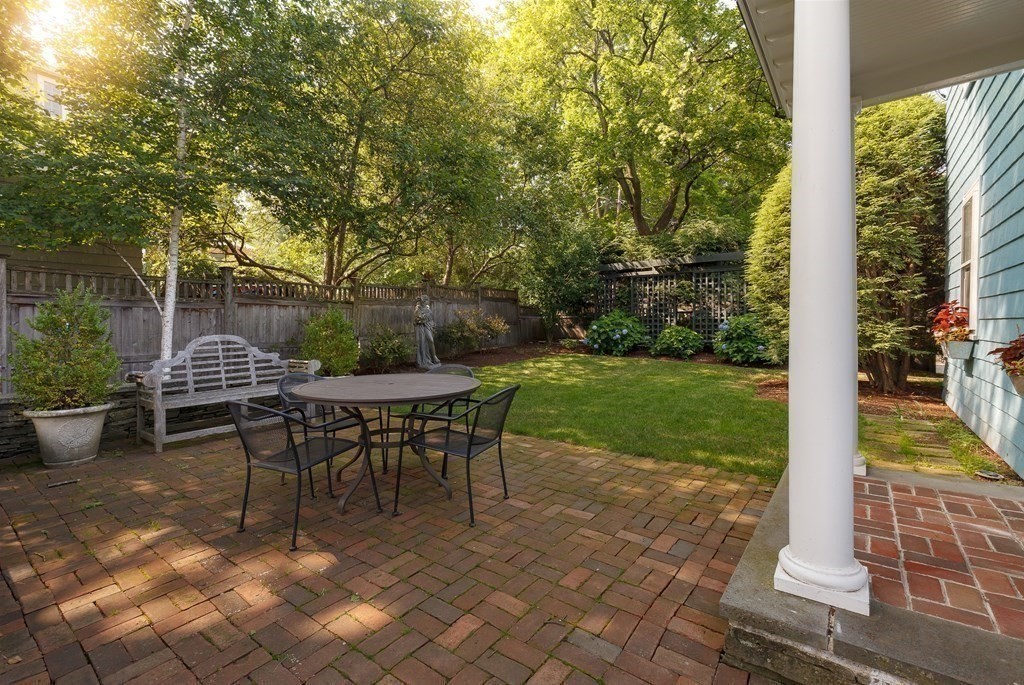 89 Van Ness Road Belmont, MA 02478 - Photo 6 of 38 Gallery Image 6
