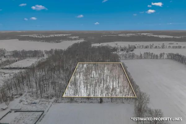 $48,000 | 8875 Kellogg Drive, Reading, MI 49274