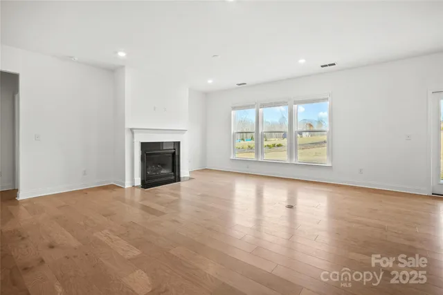 $674,900 | 2023 Waxhaw Crossing Drive, Unit 245, Waxhaw, NC 28173