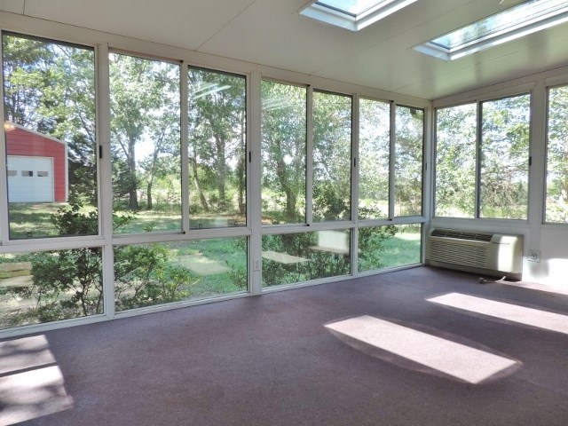 470 Tokeena Road Seneca, SC 29678 - Photo 11 of 25 Gallery Image 11