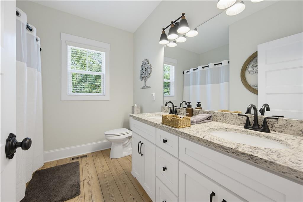 566 Roper Drive Clarkesville, GA 30523 - Photo 11 of 18