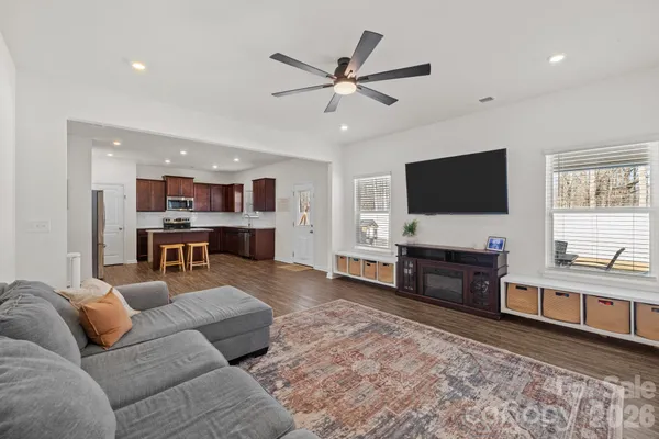 $375,000 | 172 Pk Vw Drive, Stanfield, NC 28163