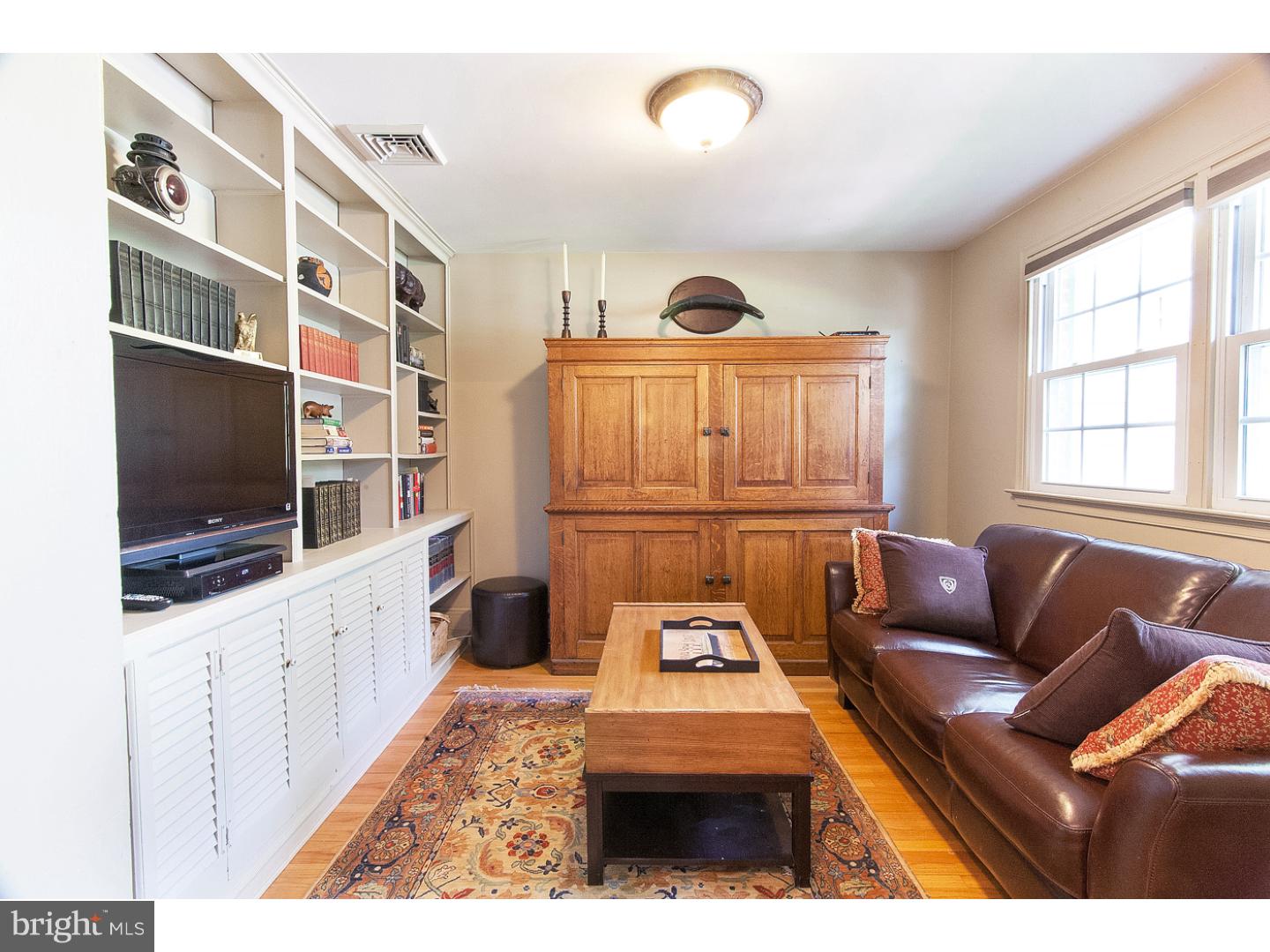 733 Alene Road Ambler, PA 19002 - Photo 8 of 25 Family Room