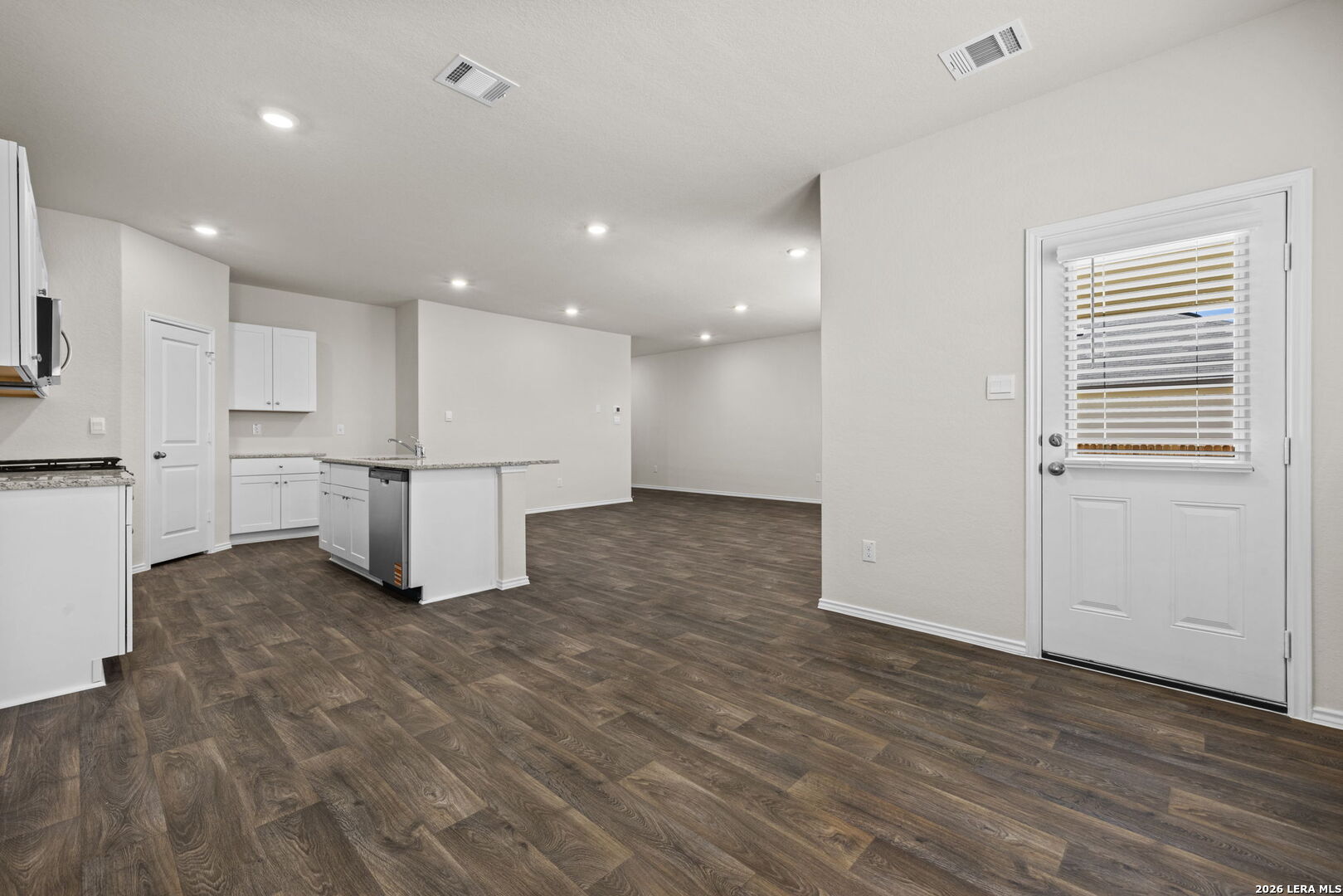14662 Clay Rdg Run San Antonio, TX 78253 - Photo 10 of 30