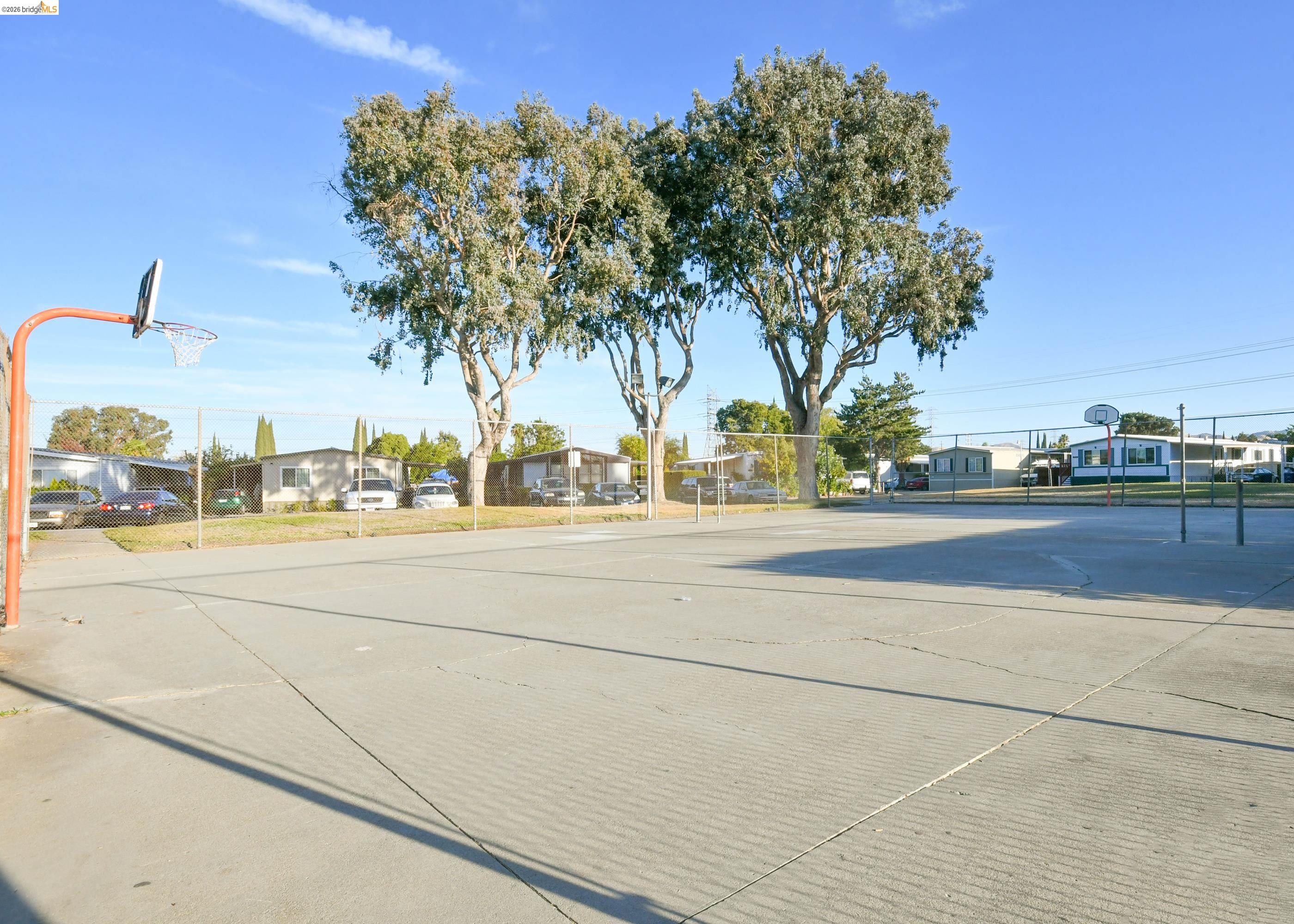 14 Del Rio Pittsburg, CA 94565 - Photo 25 of 25