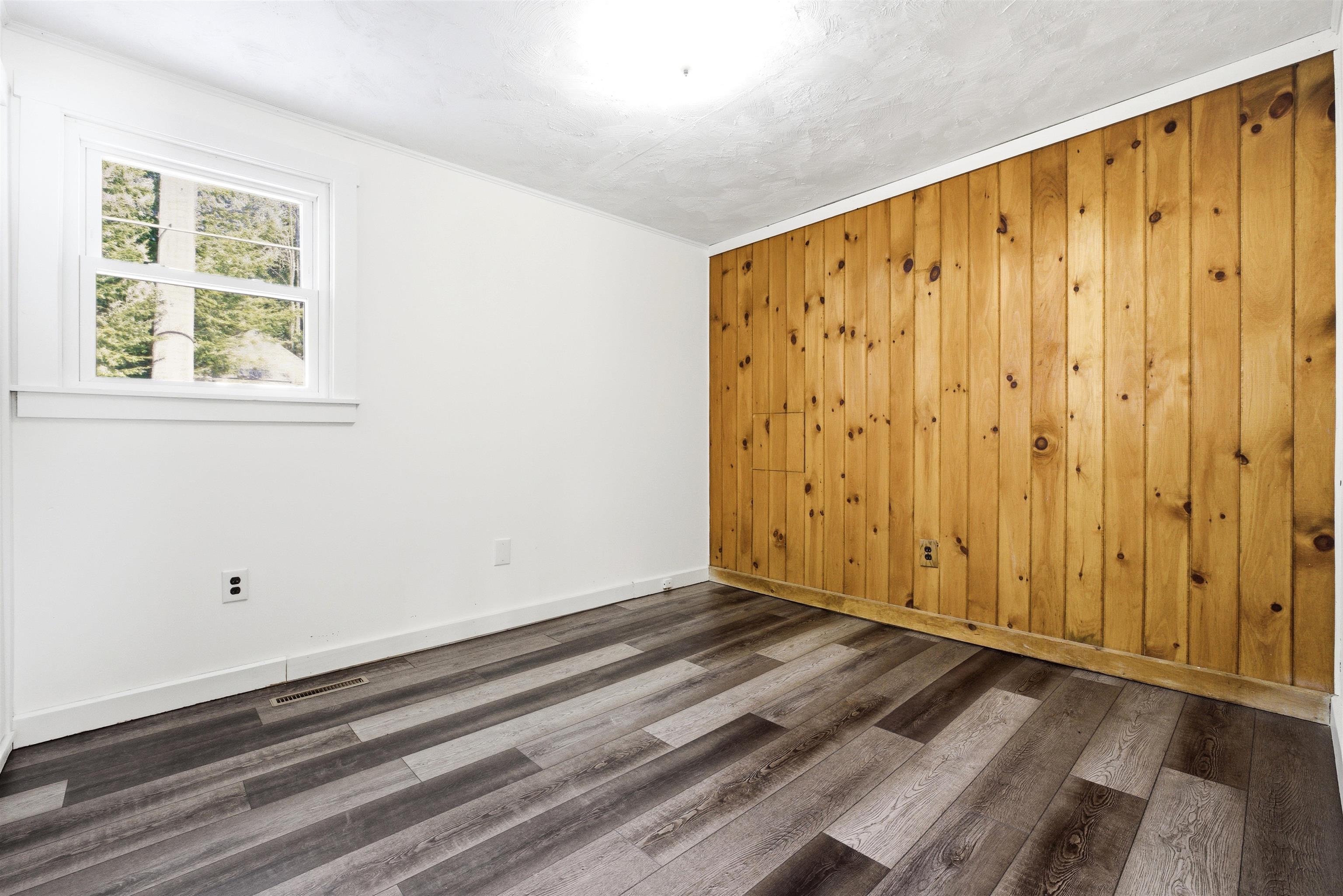 287 Clough Pond Road Loudon, NH 03307 - Photo 18 of 38 Gallery Image 18