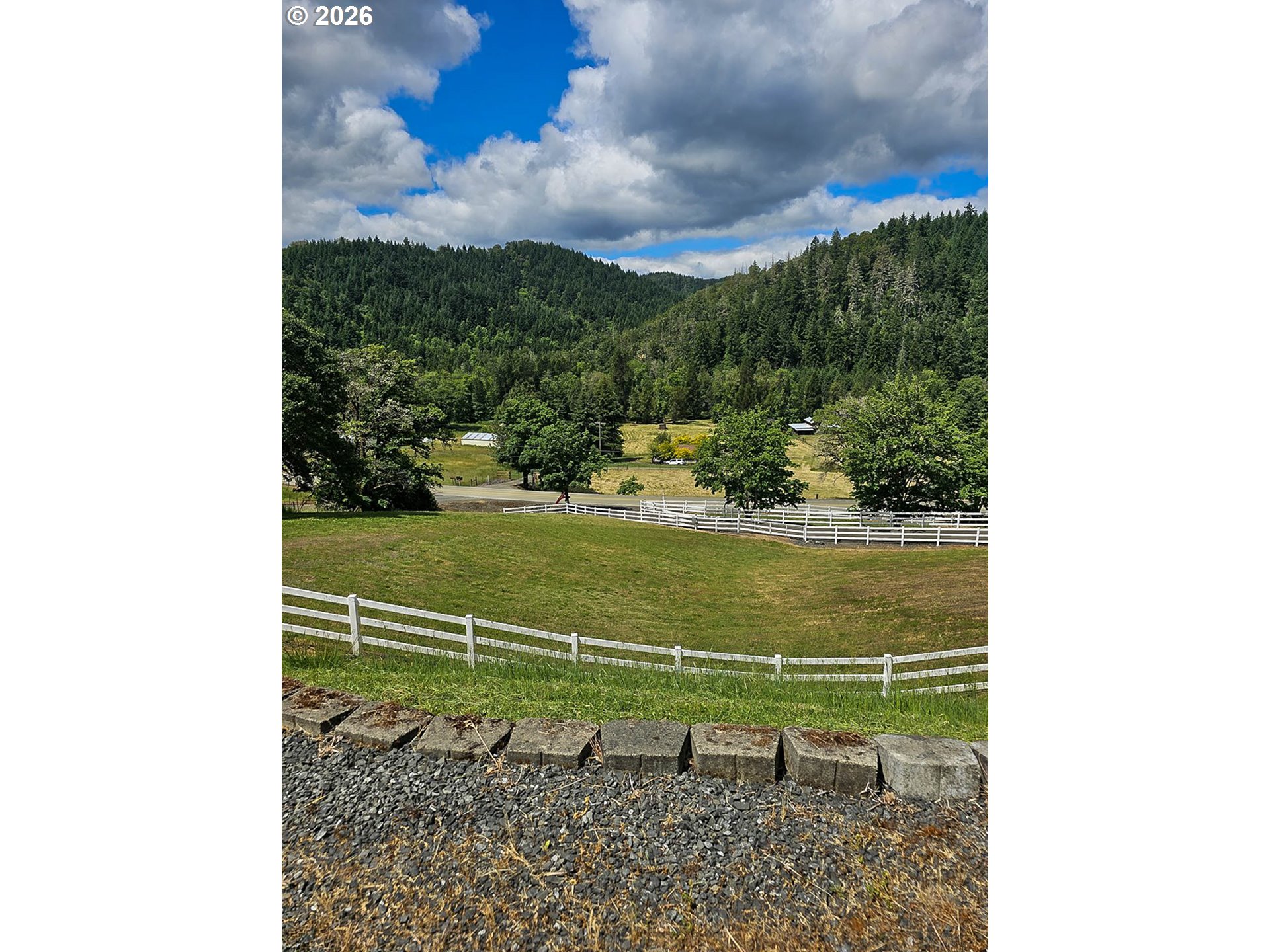 1068 Rice Creek Road Winston, OR 97496 - Photo 3 of 48