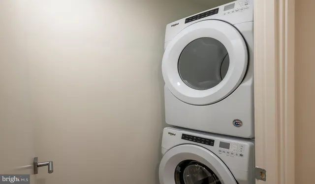 $3,380 | 4710 Elm Street, Unit 2BW1109, Bethesda, MD 20814