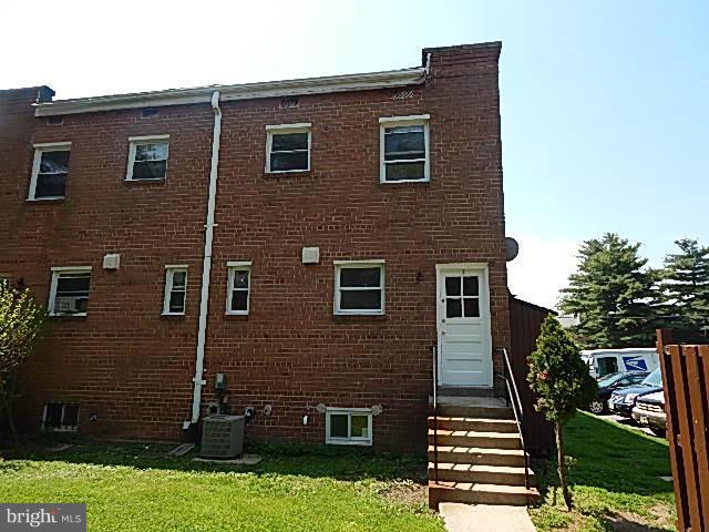 7948 Riggs Road Hyattsville, MD 20783 - Photo 2 of 5 Exterior (Rear)