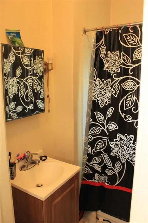 74 Harris Street Rochester, NY 14621 - Photo 8 of 15