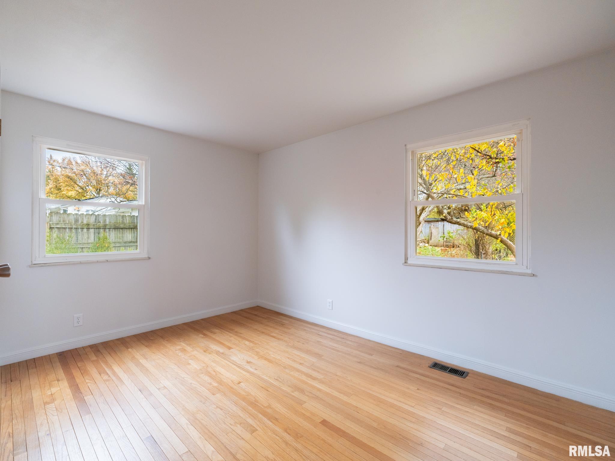 232 Briargate Road Washington, IL 61571 - Photo 24 of 54 Gallery Image 24