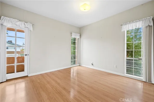 $699,000 | 435 East Valencia Avenue, Unit 201, Burbank, CA 91501