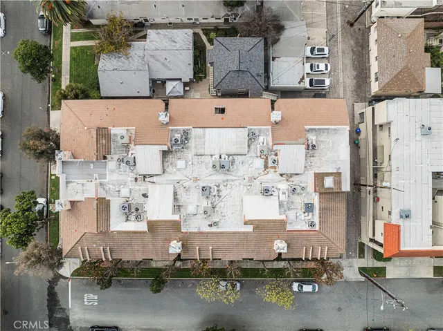 $699,000 | 435 East Valencia Avenue, Unit 201, Burbank, CA 91501