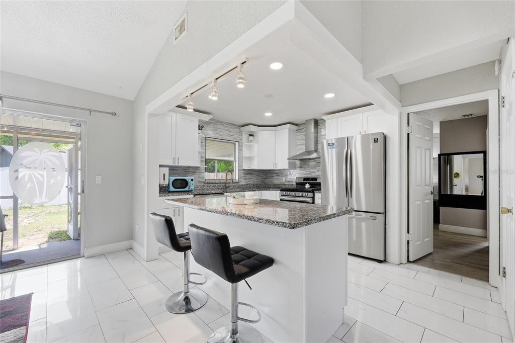 7641 Compass Drive Orlando, FL 32810 - Photo 8 of 33