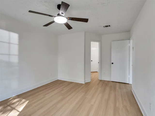 $219,000 | 455 Capehill Drive, Houston, TX 77598