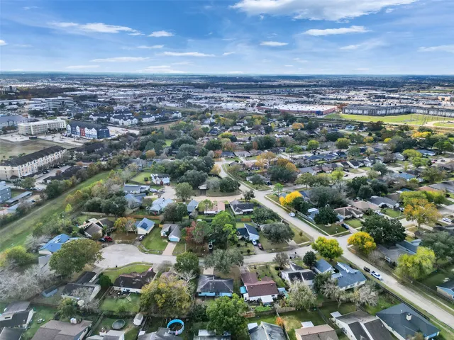 $219,000 | 455 Capehill Drive, Houston, TX 77598