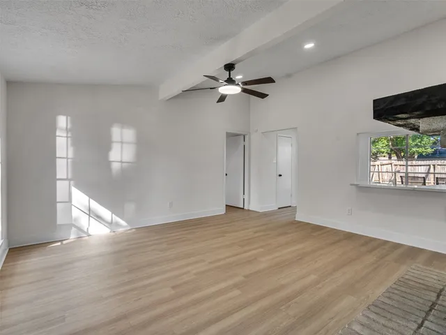 $219,000 | 455 Capehill Drive, Houston, TX 77598