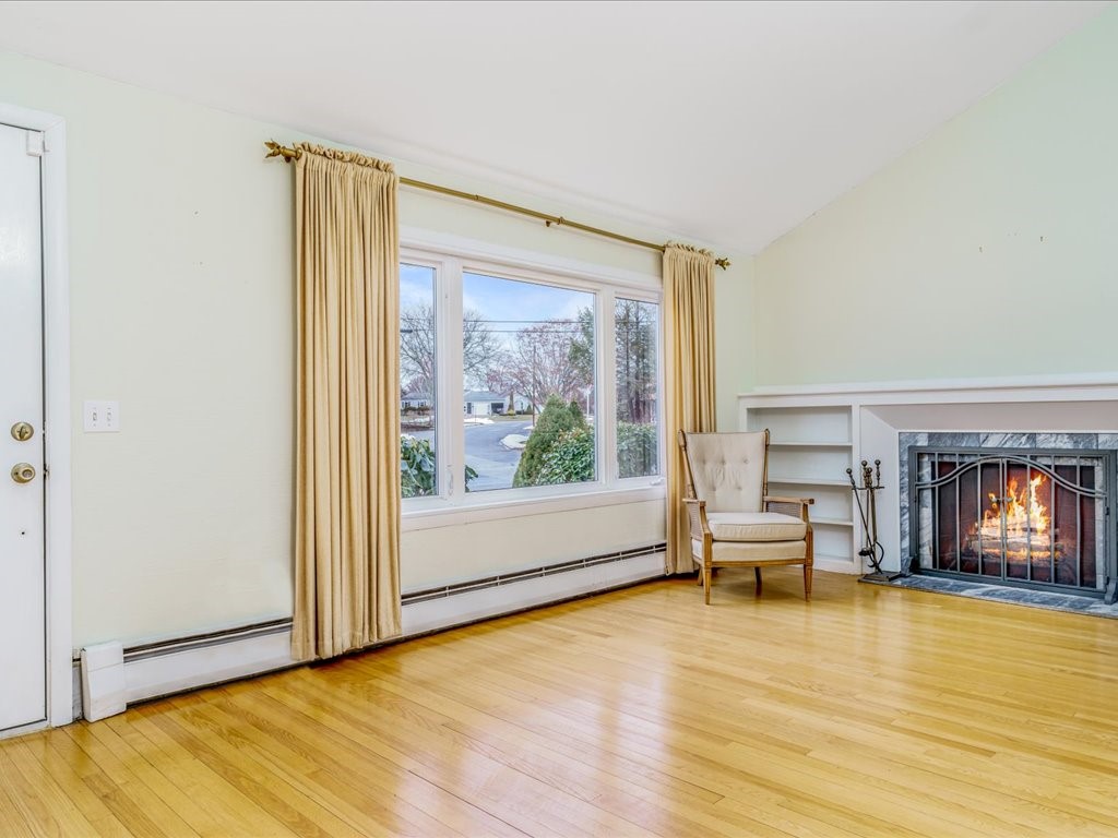 18 Phillips Road East Greenwich, RI 02818 - Photo 6 of 19 Family room