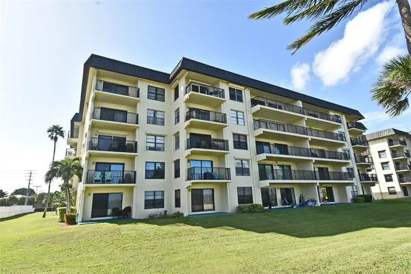 $475,000 | 4570 Ocean Beach Boulevard, Unit 42, Cocoa Beach, FL 32931