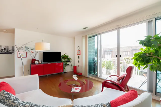 $484,900 | 1522 North Prospect Avenue, Unit 301, Milwaukee, WI 53202