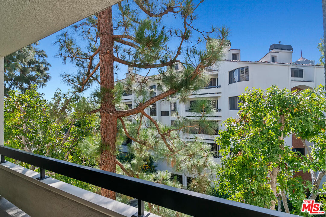 2131 Century Park Lane, Unit 307 Los Angeles, CA 90067 - Photo 13 of 56