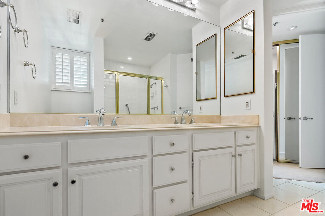 2131 Century Park Lane, Unit 307 Los Angeles, CA 90067 - Photo 29 of 56