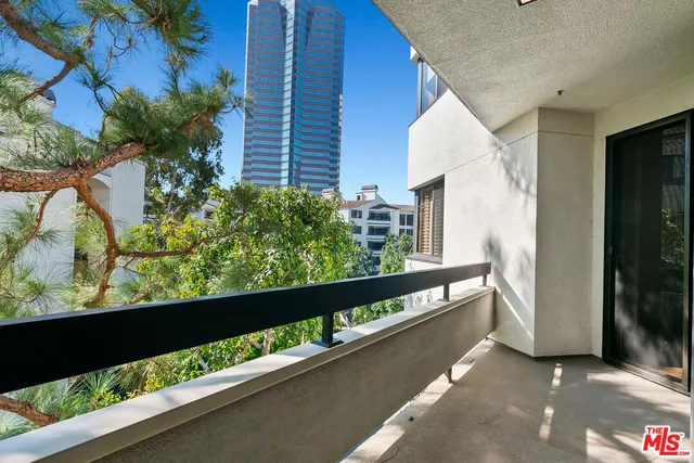 $6,000 | 2131 Century Park Lane, Unit 307, Los Angeles, CA 90067