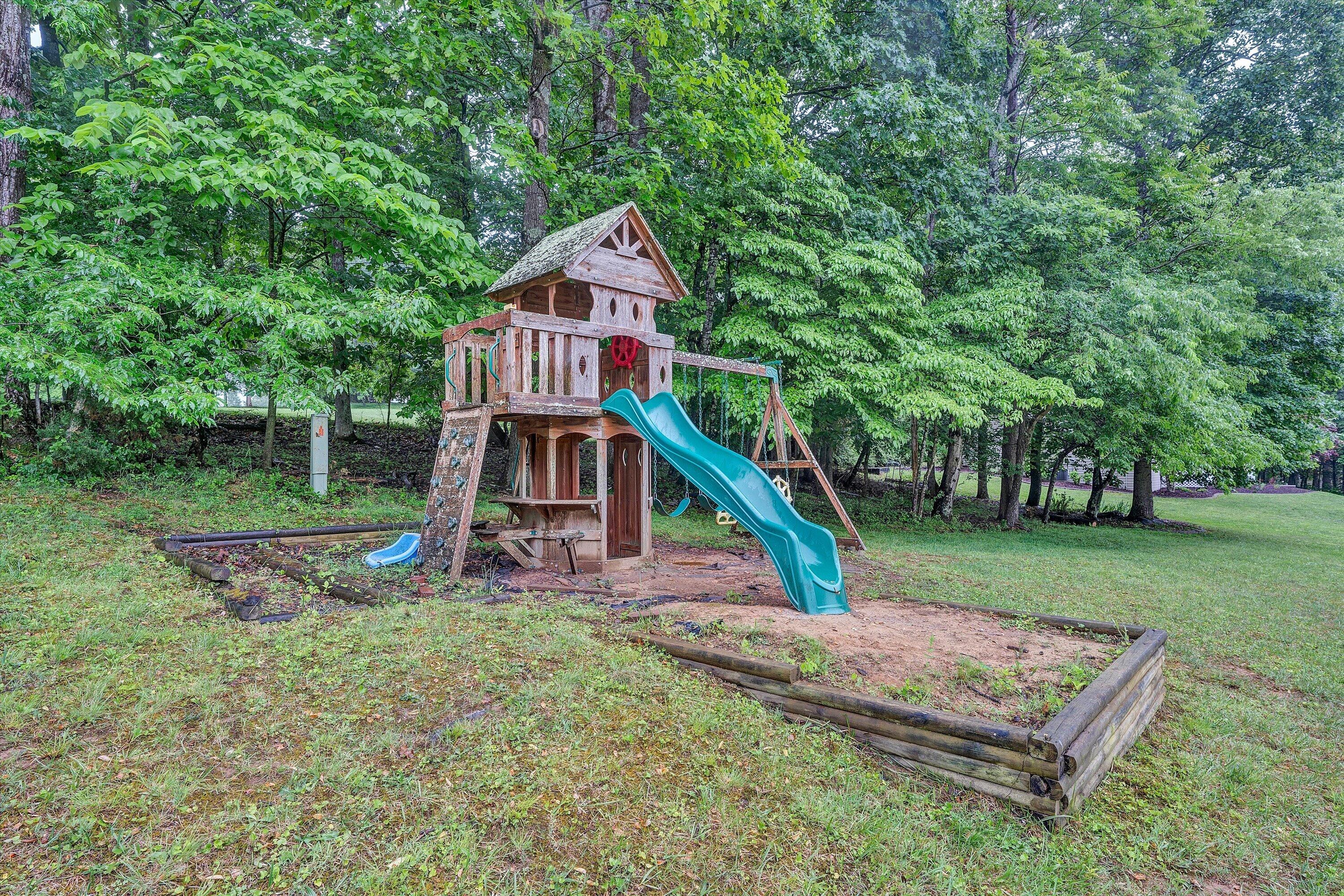 677 Deerfield Road Troutville, VA 24175 - Photo 41 of 48 40-SGP-00355