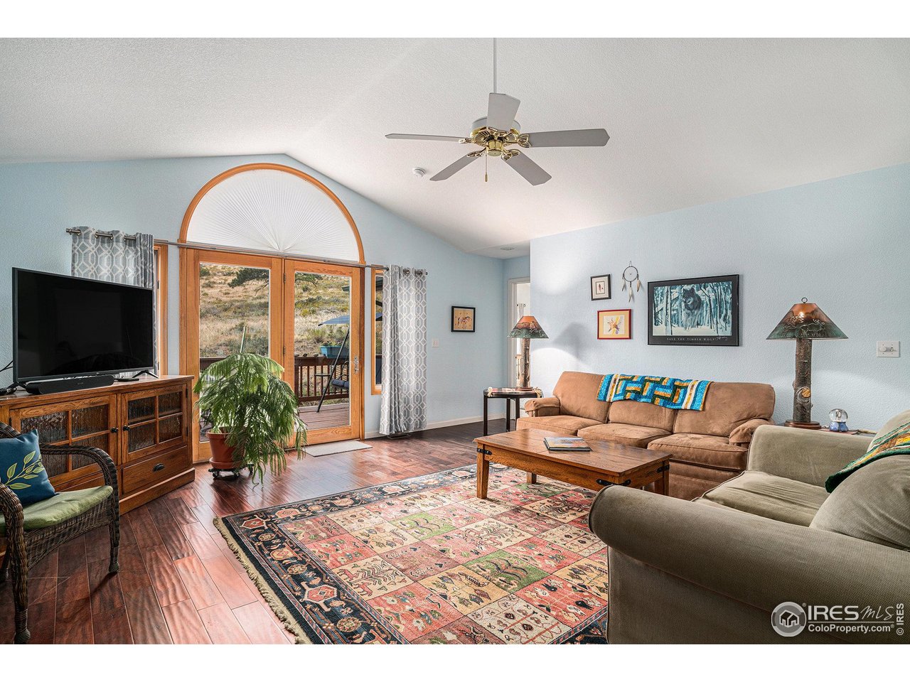 677 Cedar Ridge Circle, Unit 5 Estes Park, CO 80517 - Photo 3 of 20