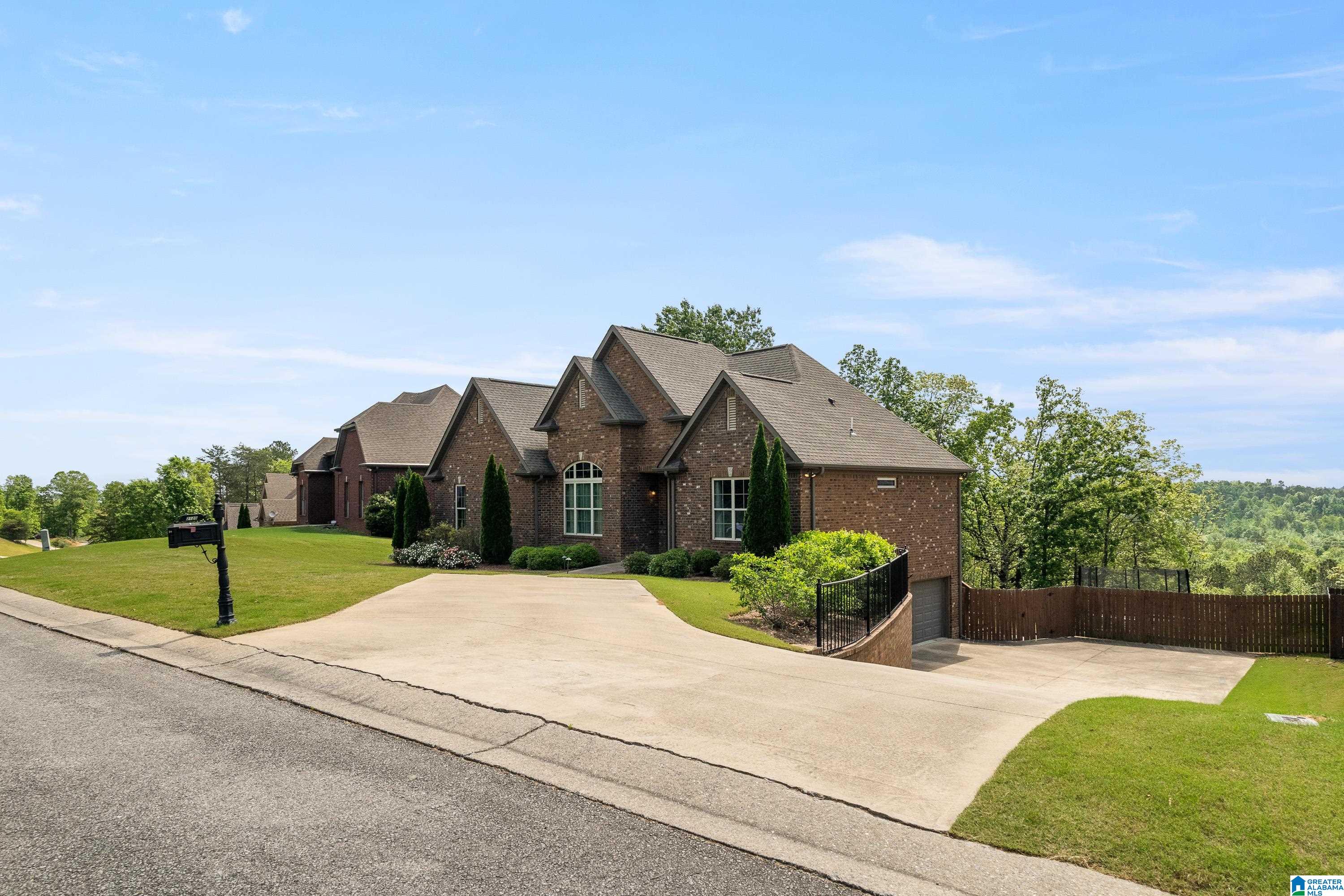 2120 Chelsea Rdg Drive Columbiana, AL 35051 - Photo 3 of 64
