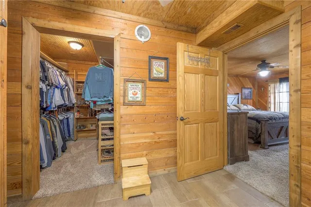 $725,000 | 6950 Northeast State Route, Butler, MO 64730