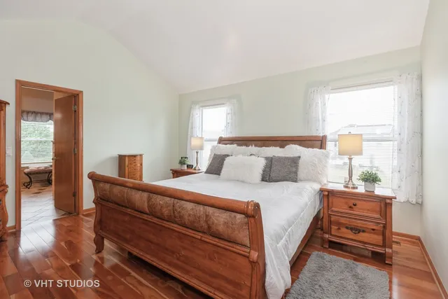 $644,999 | 2578 Crestview Drive, Aurora, IL 60502