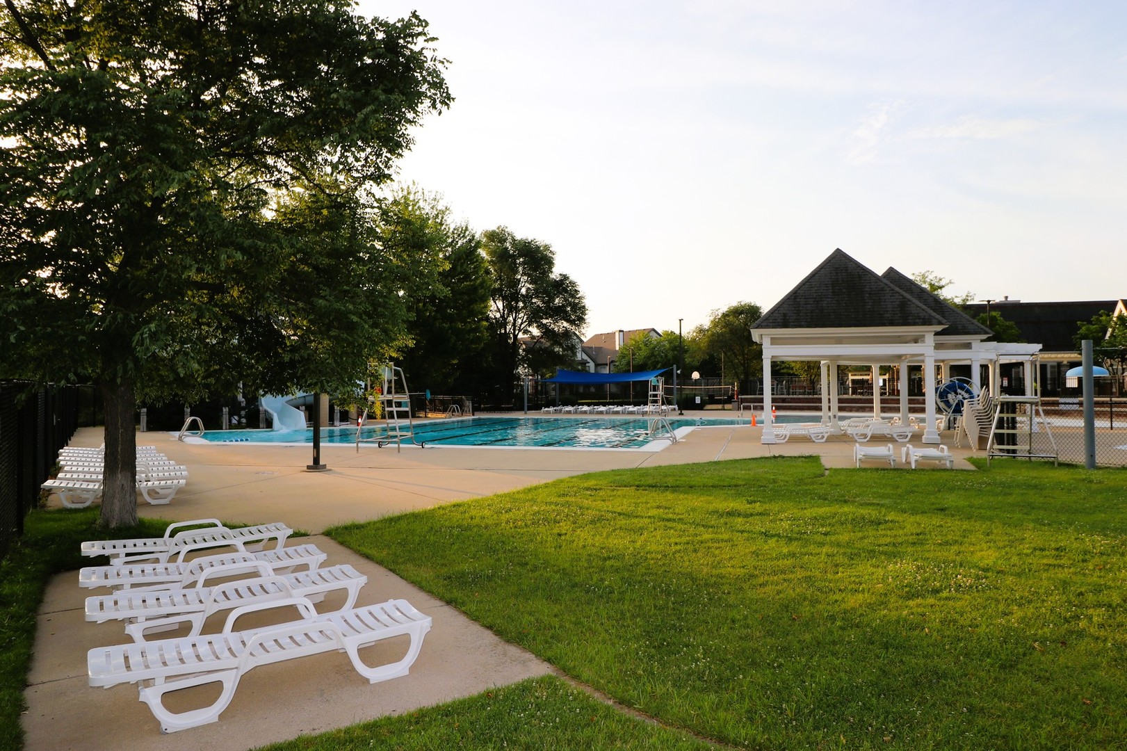 2578 Crestview Drive Aurora, IL 60502 - Photo 34 of 43 a front view of house with yard and outdoor seating
