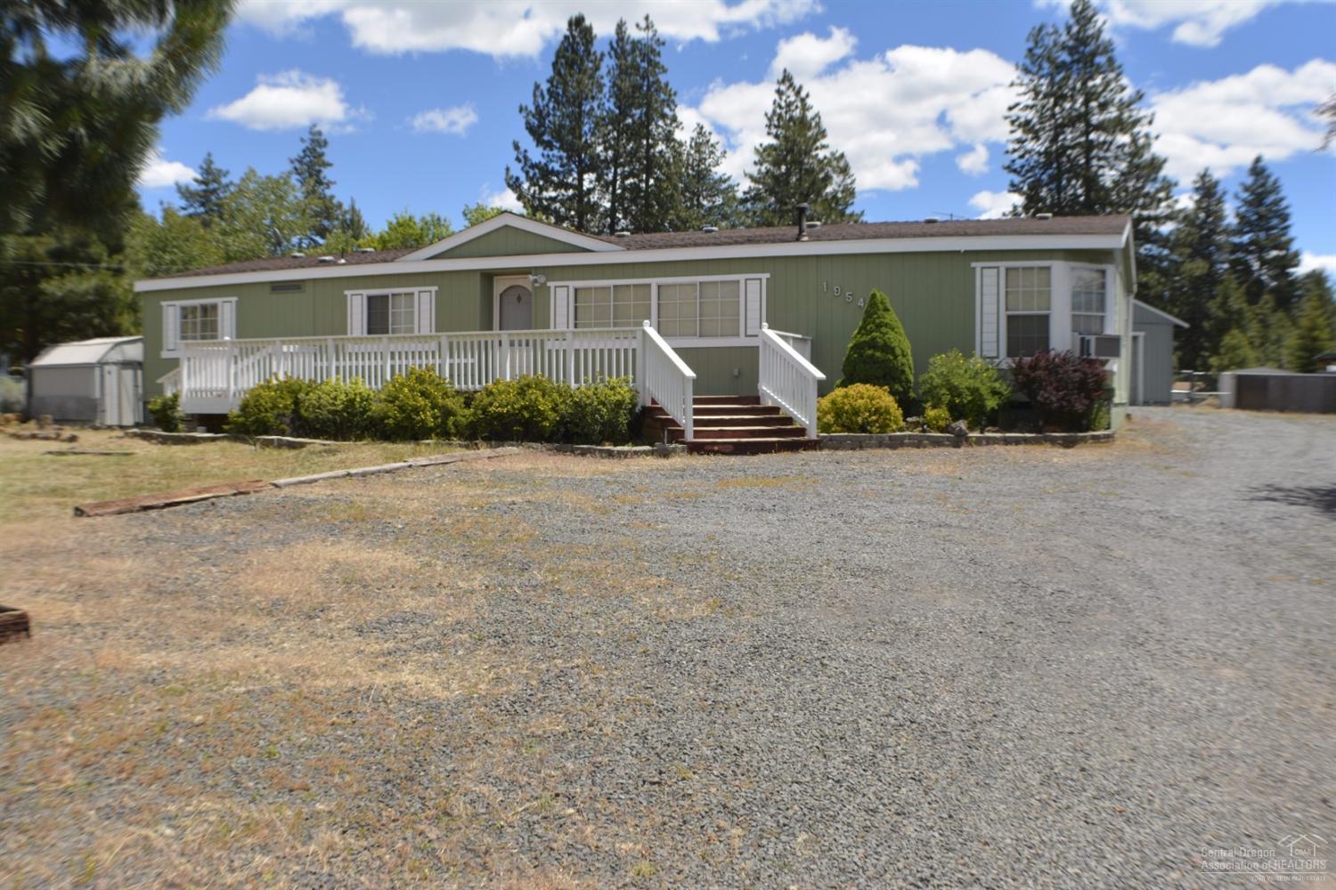 19541 Apache Road Bend, OR 97702 - Photo 2 of 25 Additional Photo