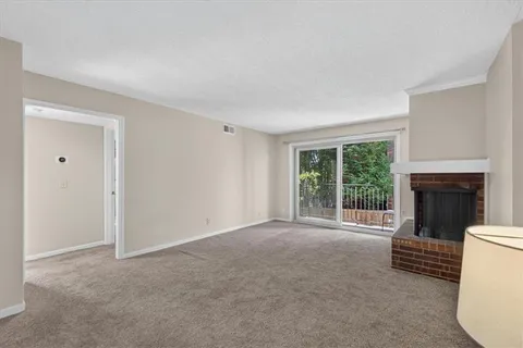 $169,900 | 3608 Gillham Road, Unit 26, Kansas City, MO 64111