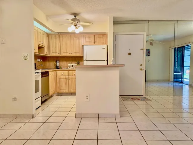 $124,900 | 9988 North Belfort Circle, Unit 111, Tamarac, FL 33321