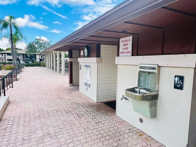 $124,900 | 9988 North Belfort Circle, Unit 111, Tamarac, FL 33321